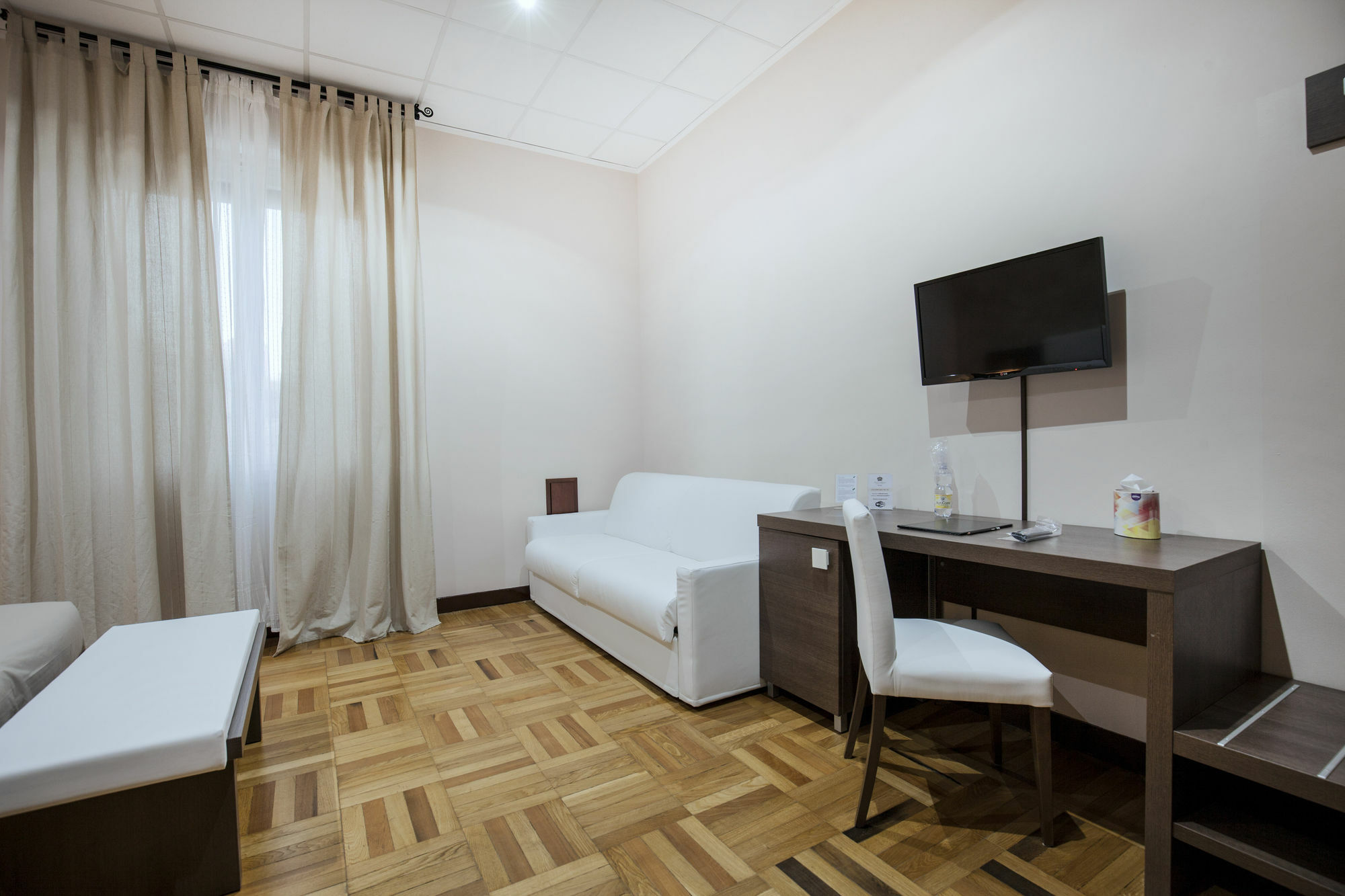 Guesthouse Vittoria Rooms - The Original Since 2015 Генуя Экстерьер фото